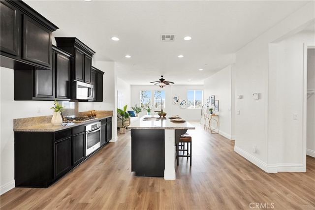 31 Sevilla, Rancho Santa Margarita, CA 92688