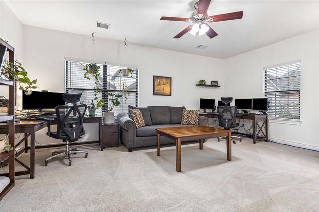 9044 Lakes At 610 Drive, Houston, TX 77054