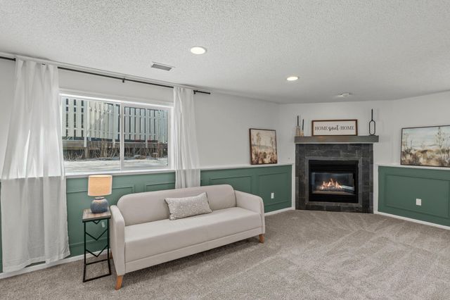 12635 91st Avenue N, Maple Grove, MN 55369