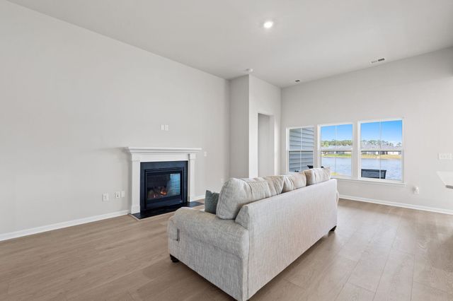 290 Empyrean Circle, Myrtle Beach, SC 29588