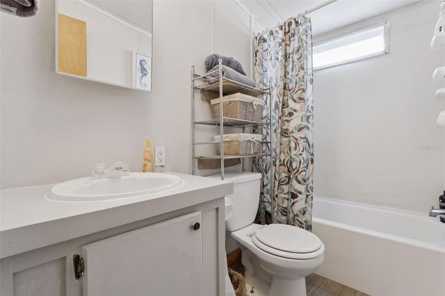 6471 N KHYBER AVENUE, Dunnellon, FL 34433