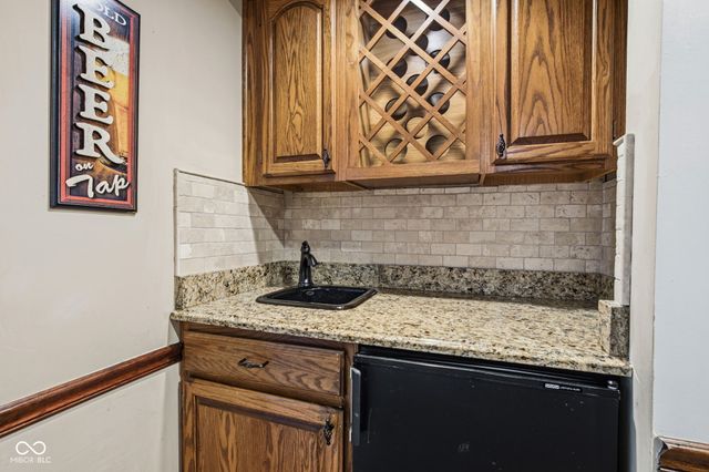 4407 Moss Ridge Lane, Indianapolis, IN 46237