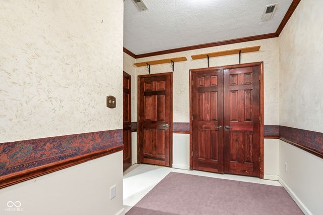 4407 Moss Ridge Lane, Indianapolis, IN 46237