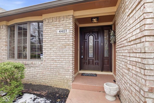 4407 Moss Ridge Lane, Indianapolis, IN 46237