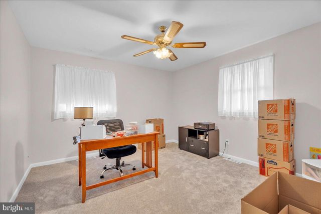 114 WEATHER VANE DR, Cherry Hill, NJ 08002