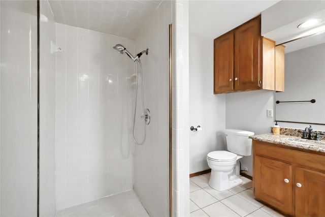901 Spring Oak Court, Euless, TX 76039