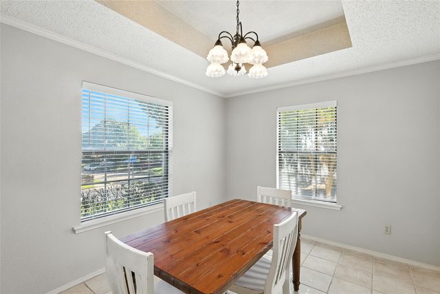 901 Spring Oak Court, Euless, TX 76039