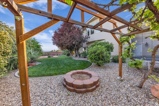 1052 N 1830 CIR, St. George, UT 84770