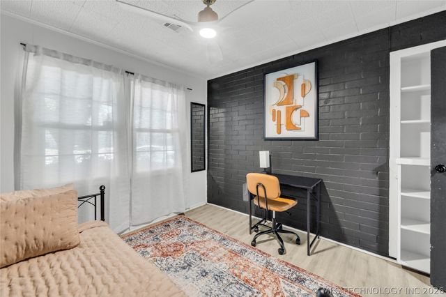 4828 S Madison Avenue, Tulsa, OK 74105