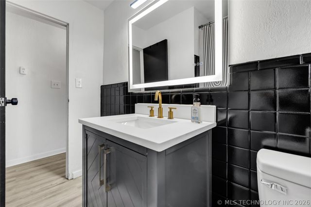 4828 S Madison Avenue, Tulsa, OK 74105