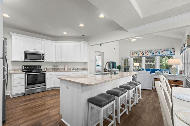 2450 Marsh Glen Dr Unit 414, North Myrtle Beach, SC 29582