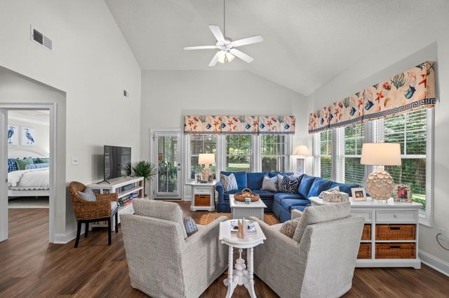 2450 Marsh Glen Dr Unit 414, North Myrtle Beach, SC 29582