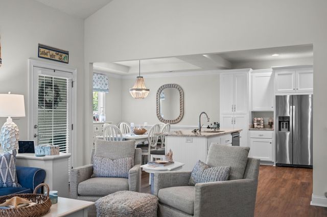 2450 Marsh Glen Dr Unit 414, North Myrtle Beach, SC 29582