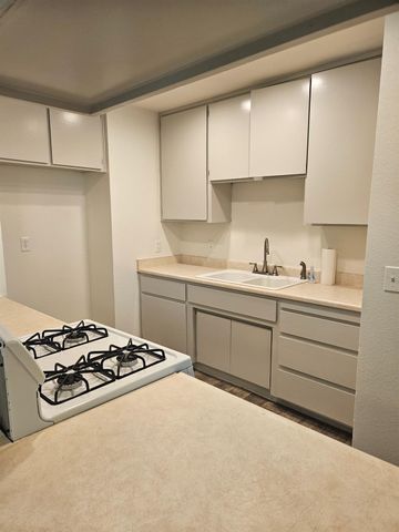 5470 Marshall Rd, Garden Valley, CA 95633