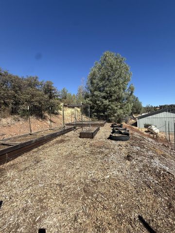 5470 Marshall Rd, Garden Valley, CA 95633