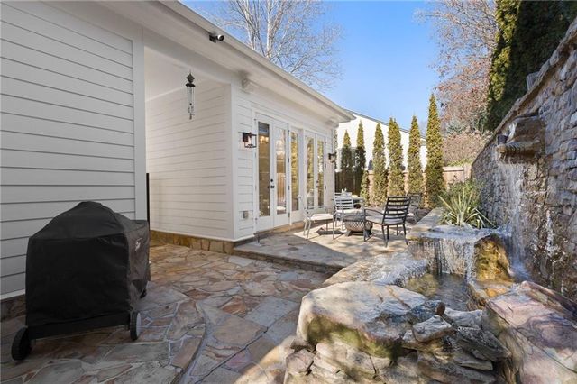 7155 Round Road, Cumming, GA 30040