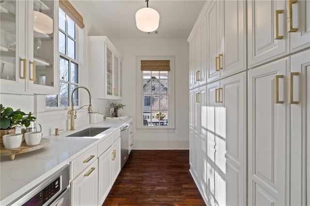 7155 Round Road, Cumming, GA 30040