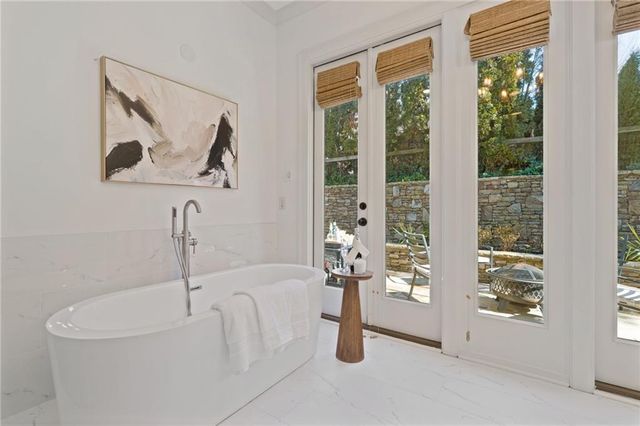 7155 Round Road, Cumming, GA 30040