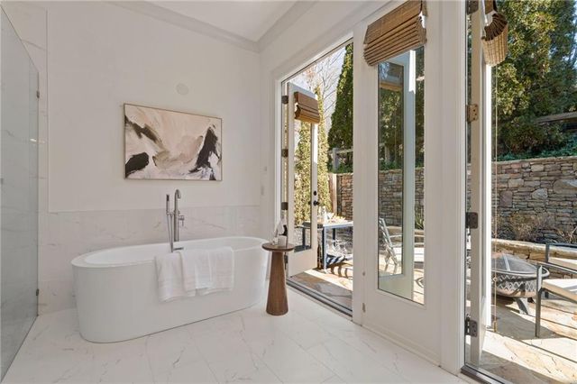 7155 Round Road, Cumming, GA 30040