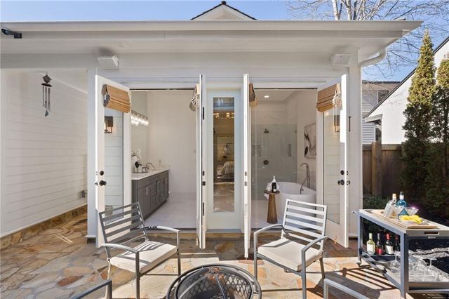 7155 Round Road, Cumming, GA 30040