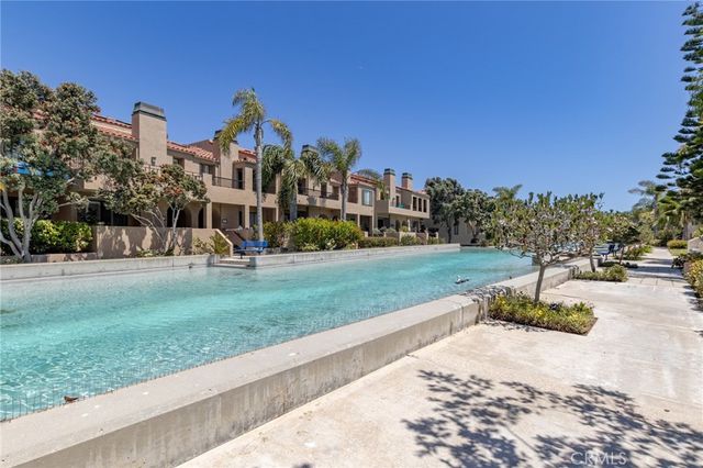 16456 Germain Circle 223, Huntington Beach, CA 92649