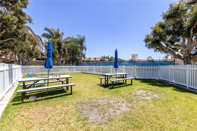 16456 Germain Circle 223, Huntington Beach, CA 92649