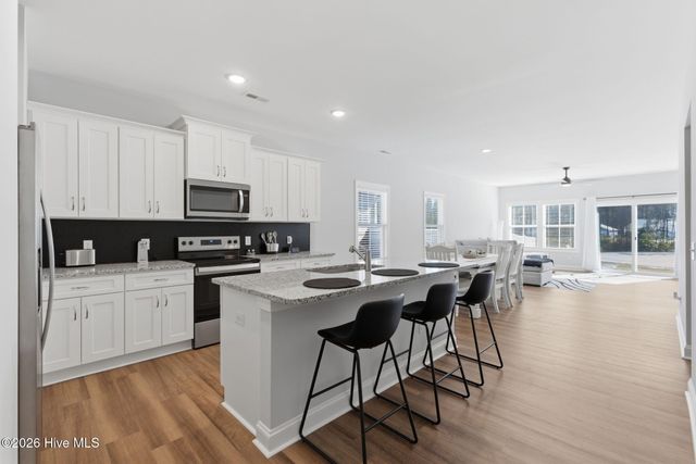 139 Fernley Road SW, Ocean Isle Beach, NC 28469