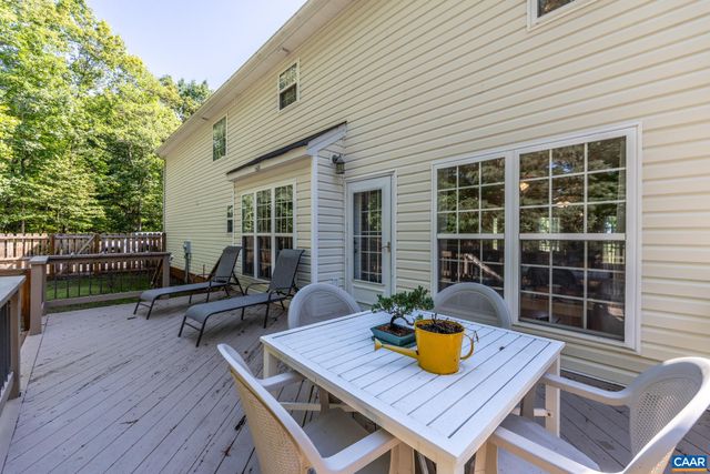 46 ROCK CREEK LN, Louisa, VA 23093
