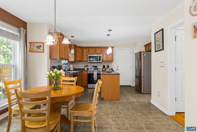 46 ROCK CREEK LN, Louisa, VA 23093