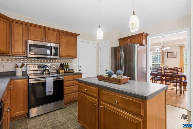 46 ROCK CREEK LN, Louisa, VA 23093
