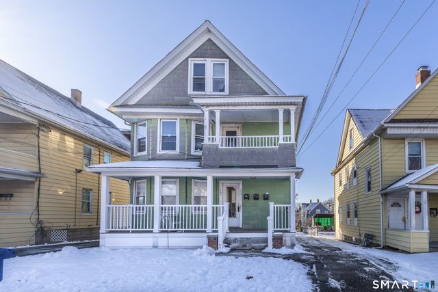 795 Brewster Street 3rd floor, Bridgeport, CT 06605