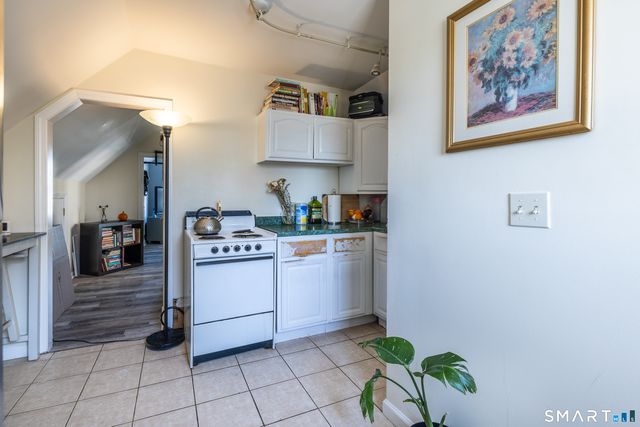 795 Brewster Street 3rd floor, Bridgeport, CT 06605