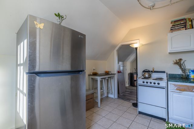 795 Brewster Street 3rd floor, Bridgeport, CT 06605