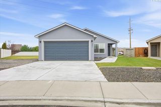 501 Rama Ct, Pasco, WA 99301