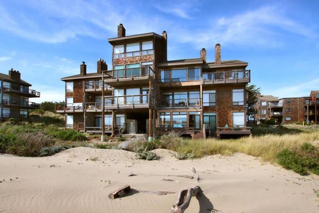 53 Pelican, Watsonville, CA 95076