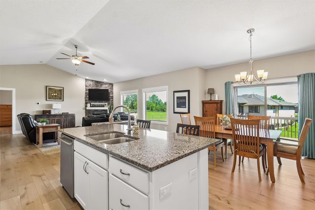 1309 NW 5th Street, Grimes, IA 50111