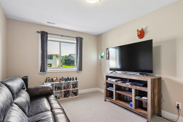 1309 NW 5th Street, Grimes, IA 50111