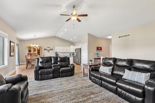 1309 NW 5th Street, Grimes, IA 50111