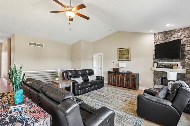 1309 NW 5th Street, Grimes, IA 50111