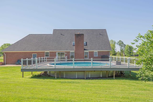 8910 Ridge View Lane, Mount Vernon, IN 47620