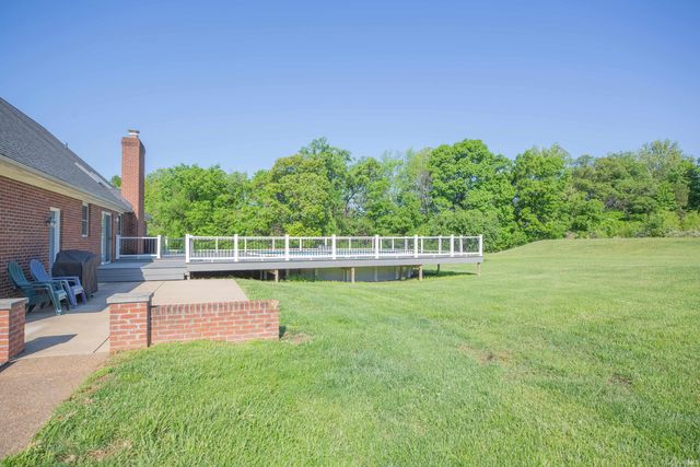 8910 Ridge View Lane, Mount Vernon, IN 47620