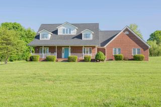 8910 Ridge View Lane, Mount Vernon, IN 47620