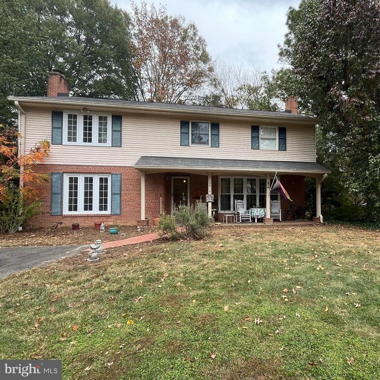 2410 RYEGATE LN, Alexandria, VA 22308