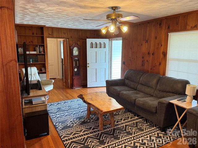 168 Walker Street, Columbus, NC 28722