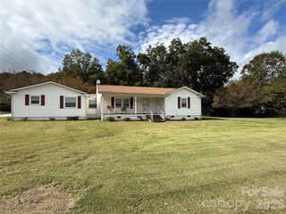 168 Walker Street, Columbus, NC 28722