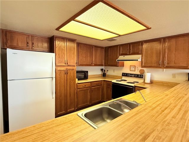 1800 Clubhouse Drive 100, Bullhead City, AZ 86442