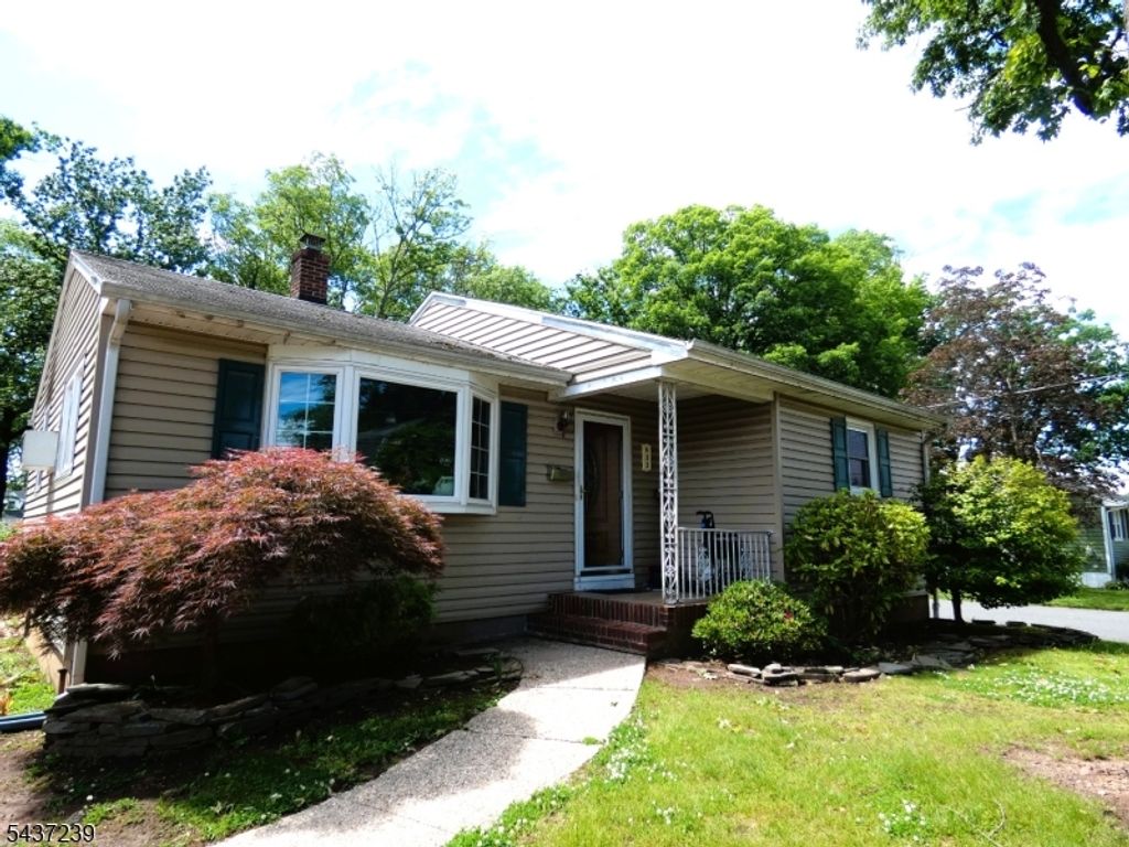 633 S Lincoln Ave, Woodbridge Twp., NJ 07095