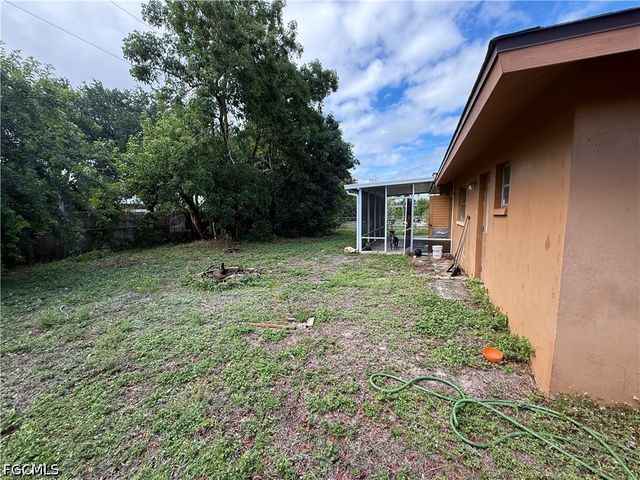 3918 Palm Tree BLVD, Cape Coral, FL 33904