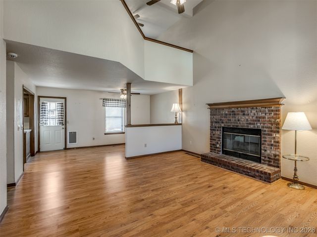 1509 S Cypress Avenue, Broken Arrow, OK 74012