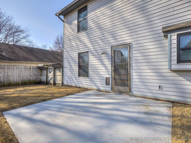 1509 S Cypress Avenue, Broken Arrow, OK 74012